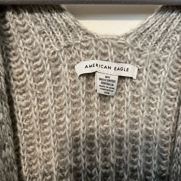 AEO Knit Poncho - Picture 3 of 4
